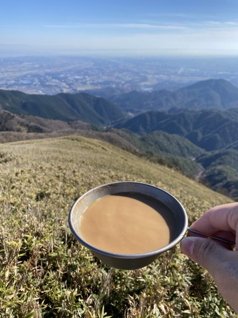 山頂で飲むコーヒー